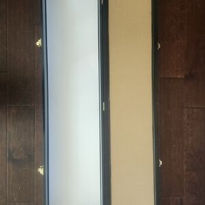 Single Rifle / Shotgun Wall Display Case Cabinet – Glass Front, Lockable, New